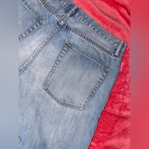 Y2K GAP Men’s size 34 Light Wash Jean Shorts grunge - Picture 5 of 12